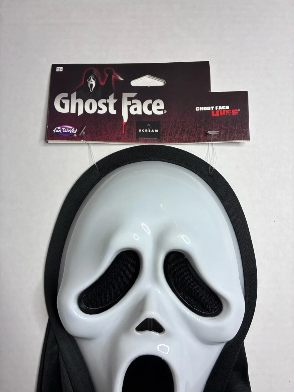 Fun World Ghost Face Lives Mask Scream Halloween Slip On Costume Collectible.